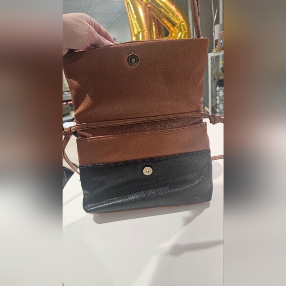 Elizabeth and James Tan and Black Crossbody Bag - Picture 10 of 16